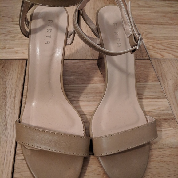 Firth Women's Two Piece Wedge Sandal Size 8 - Picture 2 of 4